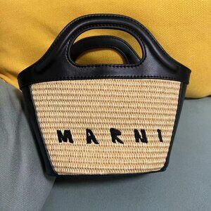 🎯 MARNI Black Women's Shoulder Bag • You’ll Reach For Daily